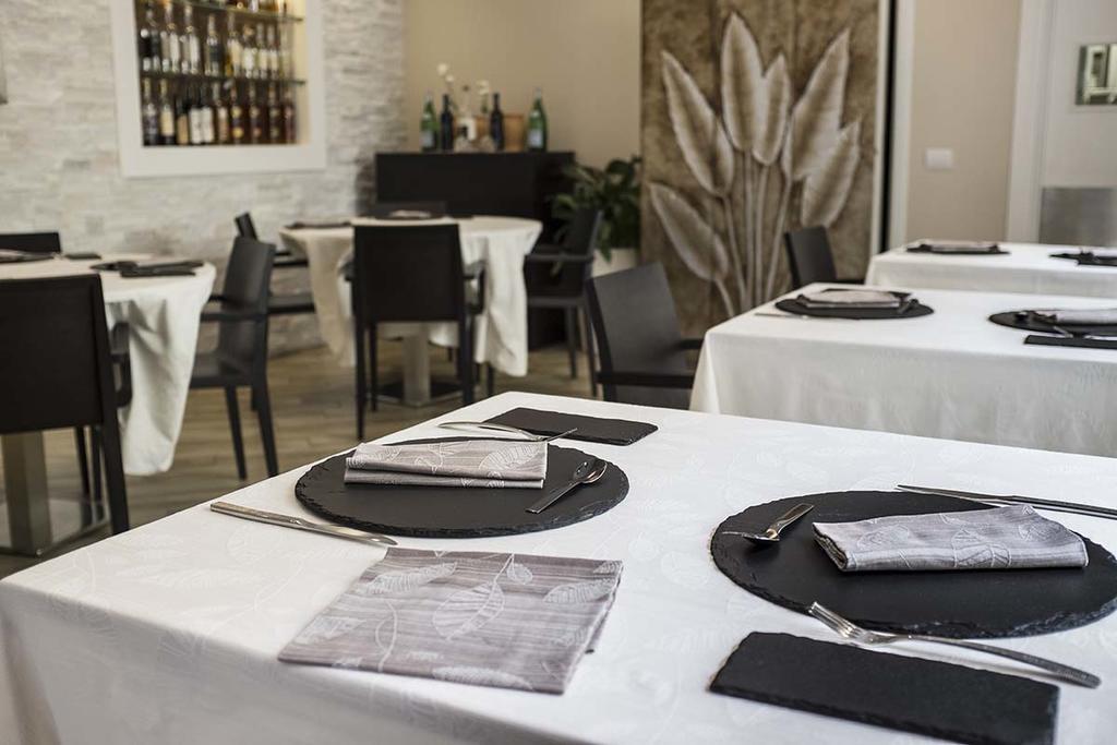 Bhl Boutique Rooms Legnano Luaran gambar