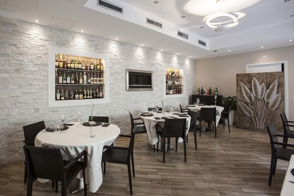 Bhl Boutique Rooms Legnano Bilik gambar