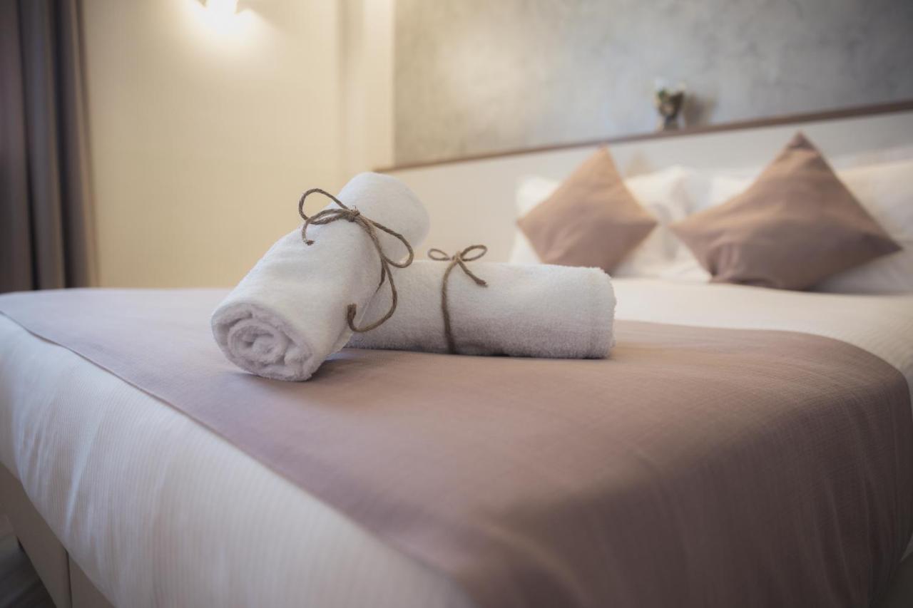 Bhl Boutique Rooms Legnano Luaran gambar